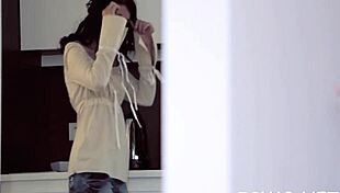 Teen teases pussy with dildos in solo masturbation