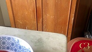 Deepthroat lovers enjoy a hot Sunday afternoon anal session