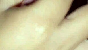 veredlatina couple gets wet with precum and cum 😏