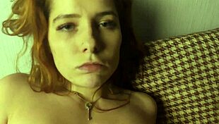 Deep Blowjob And Play Sperm On Beach Facial