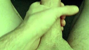 How does this solo handjob end with cum?