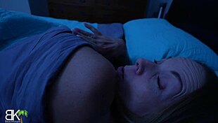 Junior boldly sneaks into stepmom's bed for intense roleplay and handjob