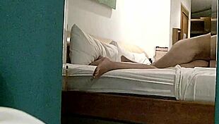 follando rico en cuatro con doggystyle venezolano