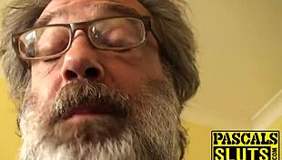 복종 년 브루클린 블루가 거대 자지한테 세게 지배당해