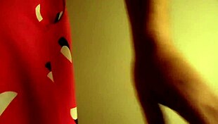 Nurse Lucy Diamond Twerks In Fishnets