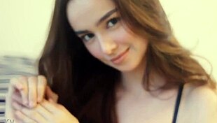 Who Is This Beautiful Babe?