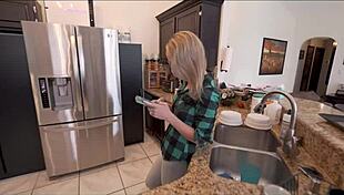 Stepmom Crystal Clark, Help Me with These Wild Urges!