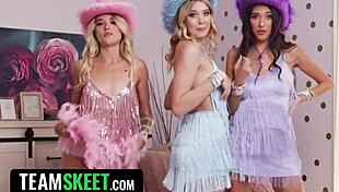 Three Best Friends Obsess Over Taylor Swift In 4Some Cunilingus Doggy Face Fucking And Missionary Licking