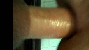 amateurs fucking ass in homemade anal scene