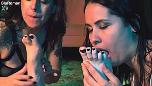 Would you lick my honey feet in this bisexual group threesome?