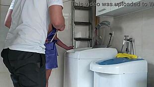 Housewife seduces technician for quick fuck in the house!