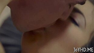 teeny lerans to enguf balls in contest