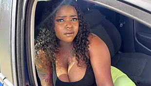 Ebony beauty with big ass gets quickie through shorts hole at car wash