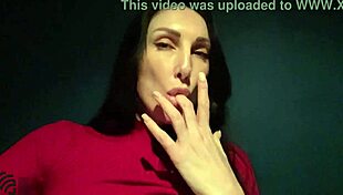 Horny Slut Jerks Off In Nightclub Toilet