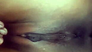 A young Colombian girl wants to have anal sex with her older partner