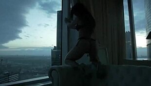 Hot Slut With Big Ass And Huge Tits Rides Tight Cock In Amateur Couple Fuck!