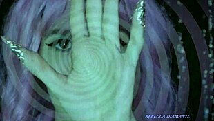 la dea italiana, are you hypnotizing me totally relaxed in your power?