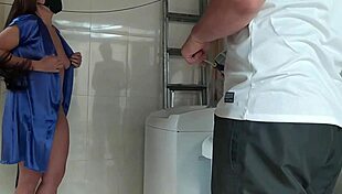 Housewife seduces technician for quick fuck in the house!