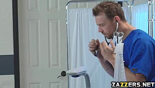 Monique Quiver Takes Wet Anal Creampie