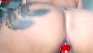 Hey, wanna watch two hot babes dance funk and strip for banging?