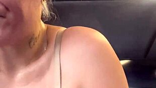 Jeg gik i fitnesscenter kun i bh, fyrene stirrede, blev så liderlig og våd