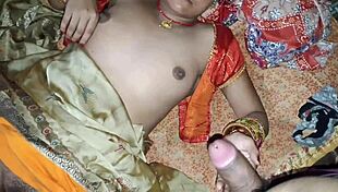 Desi maid women enjoying full masti in the country ranch