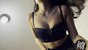 Brazilian Amateur In Lingerie Turns Tables On Boyfriend With Tattoo And Natural Tits