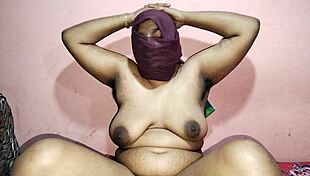 sharing a bed with stepmom and her friend leads to passionate fucking