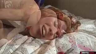 she fits many dicks in wide mouth