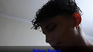 transei com meu enteado depois de flagrar ele no banho