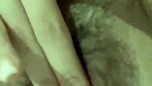 Solo girl masturbates her hungry pussy