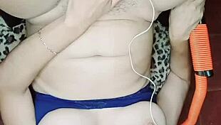 que sabroso se siente este enorme pollon bien profundo y mira como sale mi leche a chorros babe