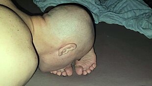 he licked stepmother's soles and cum on them