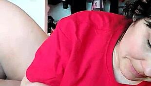 Milf Receives Big Cock Handjob And Cum In Mouth Early Morning