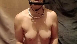 Jsem tvůj ponížený otrok, lížu jako ponygirl