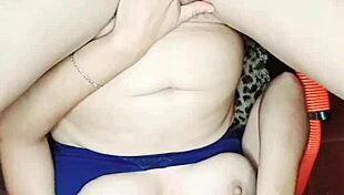 que sabroso se siente este enorme pollon bien profundo y mira como sale mi leche a chorros babe