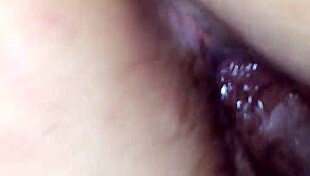 This big ass delicia just steals the whole show.