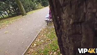 VIP4K Ζεστή ξανθιά Zlata Shine απατάει τη φίλη της με μεγάλο αφεντικό σε παιχνιδιάρικη συνέντευξη