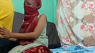 मुंबई च्या मराठी मुस्लिम भाभी सोबत मराठी झवाझवी fucking doggystyle