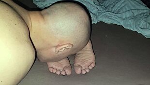 he licked stepmother's soles and cum on them