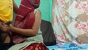 मुंबई च्या मराठी मुस्लिम भाभी सोबत मराठी झवाझवी fucking doggystyle