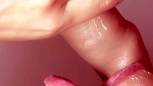 無修正日本の可愛い子がクローズアップフェラで射精フィニッシュ