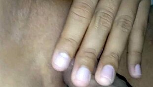 เพื่อนที่เงี่ยนหี wet and tight