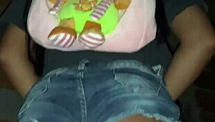 Latina amateur offers her ass in public outdoor brazilian scene.