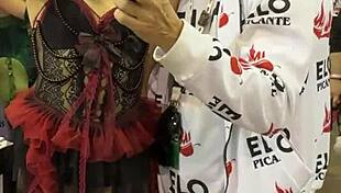 katie kush takes on elo podcast challenges, showing off her big tits