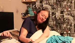 i show my 7inch to lady