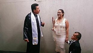 Paty Bumbum's honeymoon with Zezinho Teves in Brazilian reality show.