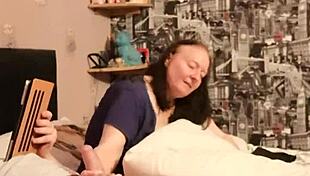 i show my 7inch to lady