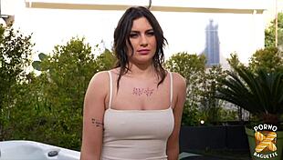 Laury chaude shares a cock with her friend in a threesome