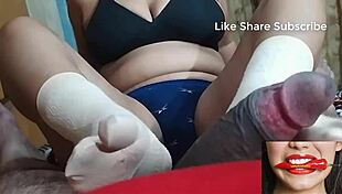 amateur teen couple gets hot with sexy footjob massage action.